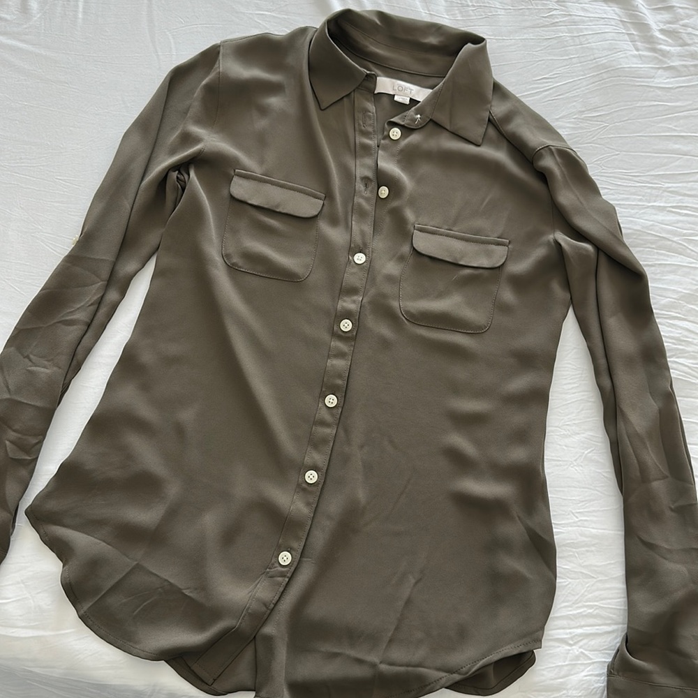 LOFT army green button down XS